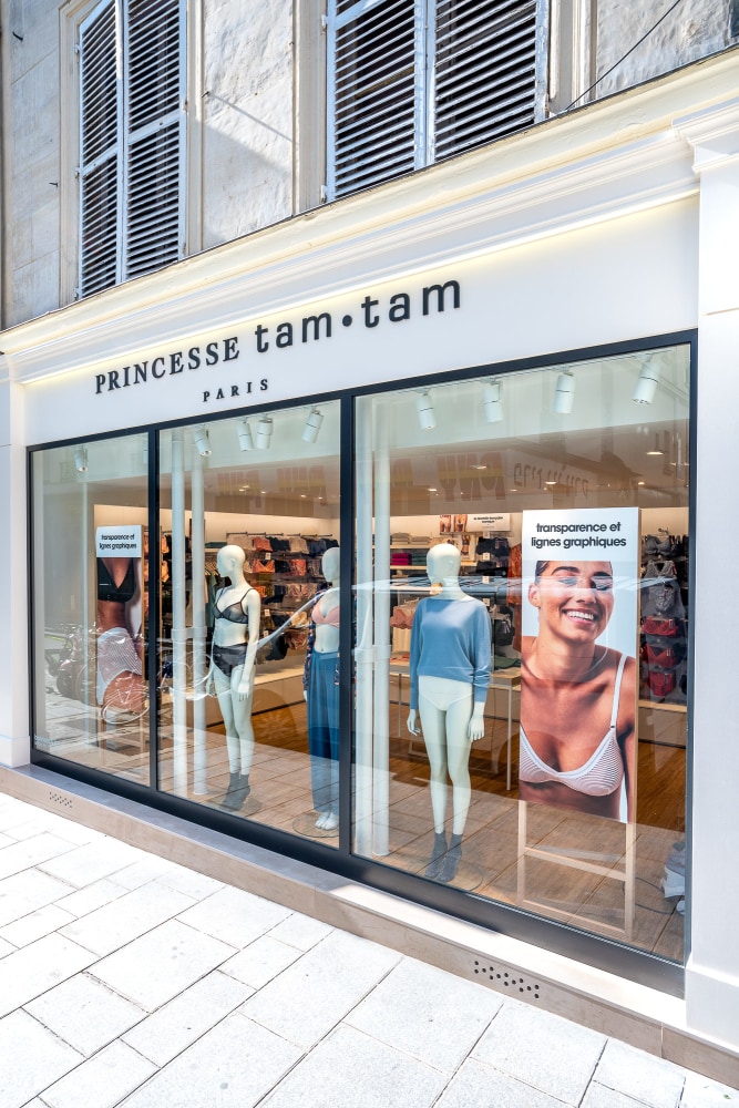 Princesse tam tam ouvre sa plus grande boutique dans le Marais
